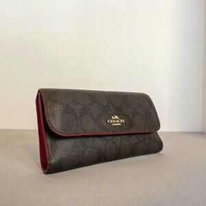Classic Leather Coach Wallet